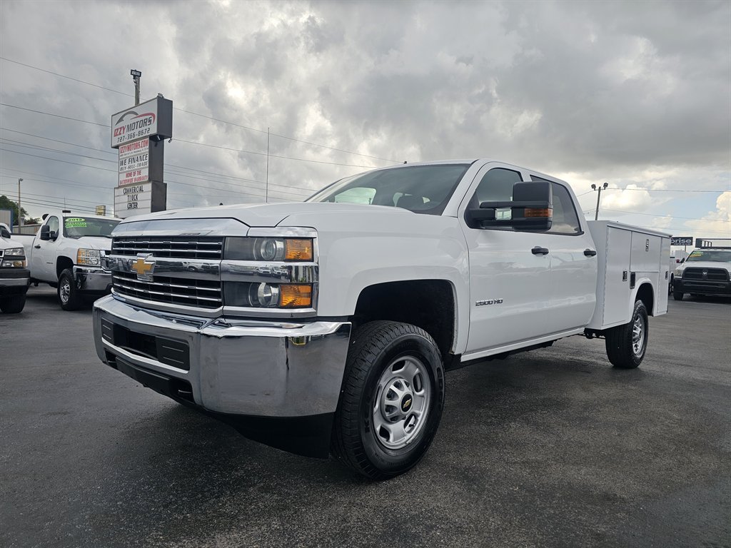 chevrolet silverado 2500hd 2018 1GC1KUEG6JF111291 image chevrolet silverado 2500hd 2018 1GC1KUEG6JF111291 image